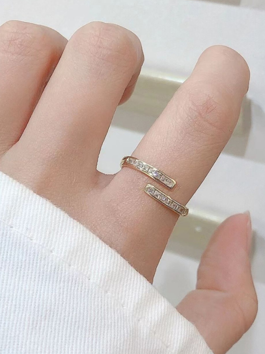 

SALTY Gold-Plated Artificial Stones Studded Finger Ring