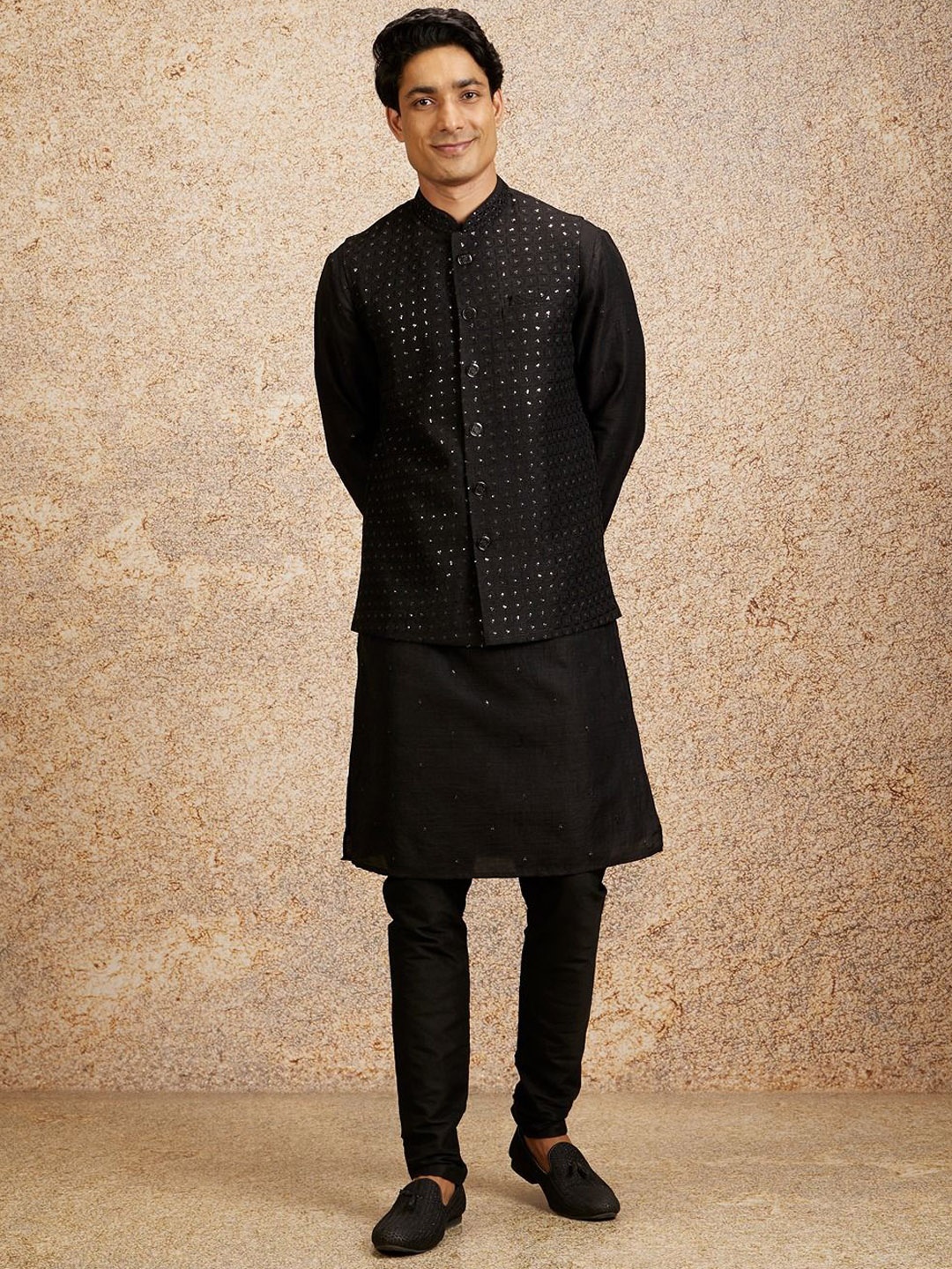 

Twamev Embroidered Kurta and Churidar with Jacket, Black