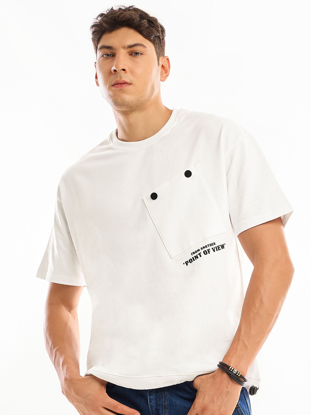 

Beyoung Men Pockets T-shirt, White