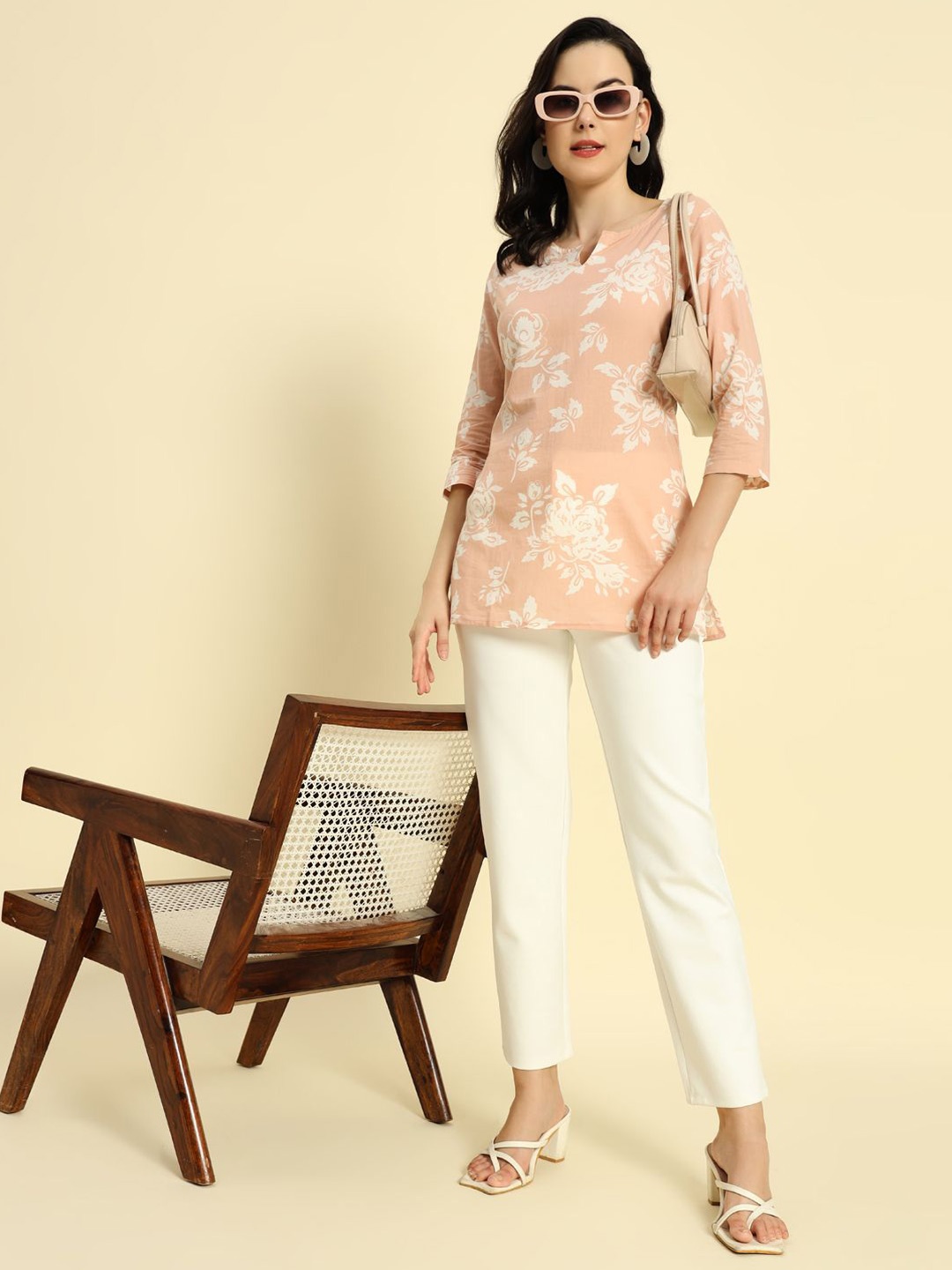 

HERE&NOW Ethnic Motifs Printed Pure Cotton Kurti, Peach