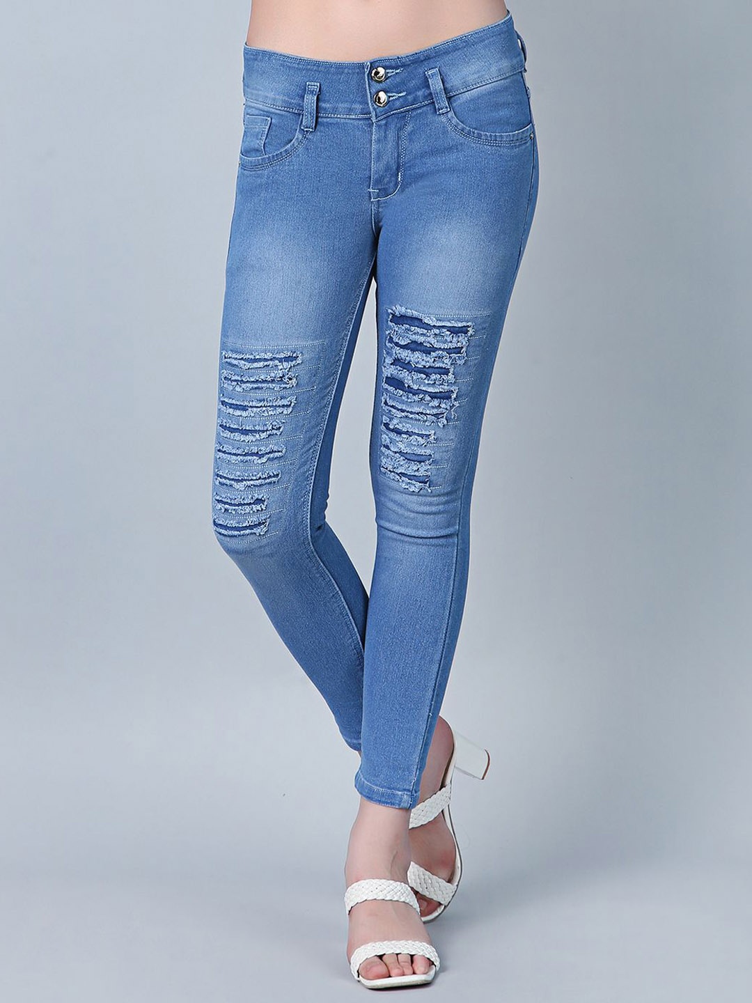

Texco Women Comfort Slim Fit Low-Rise Mildly Distressed Light Fade Stretchable Jeans, Navy blue