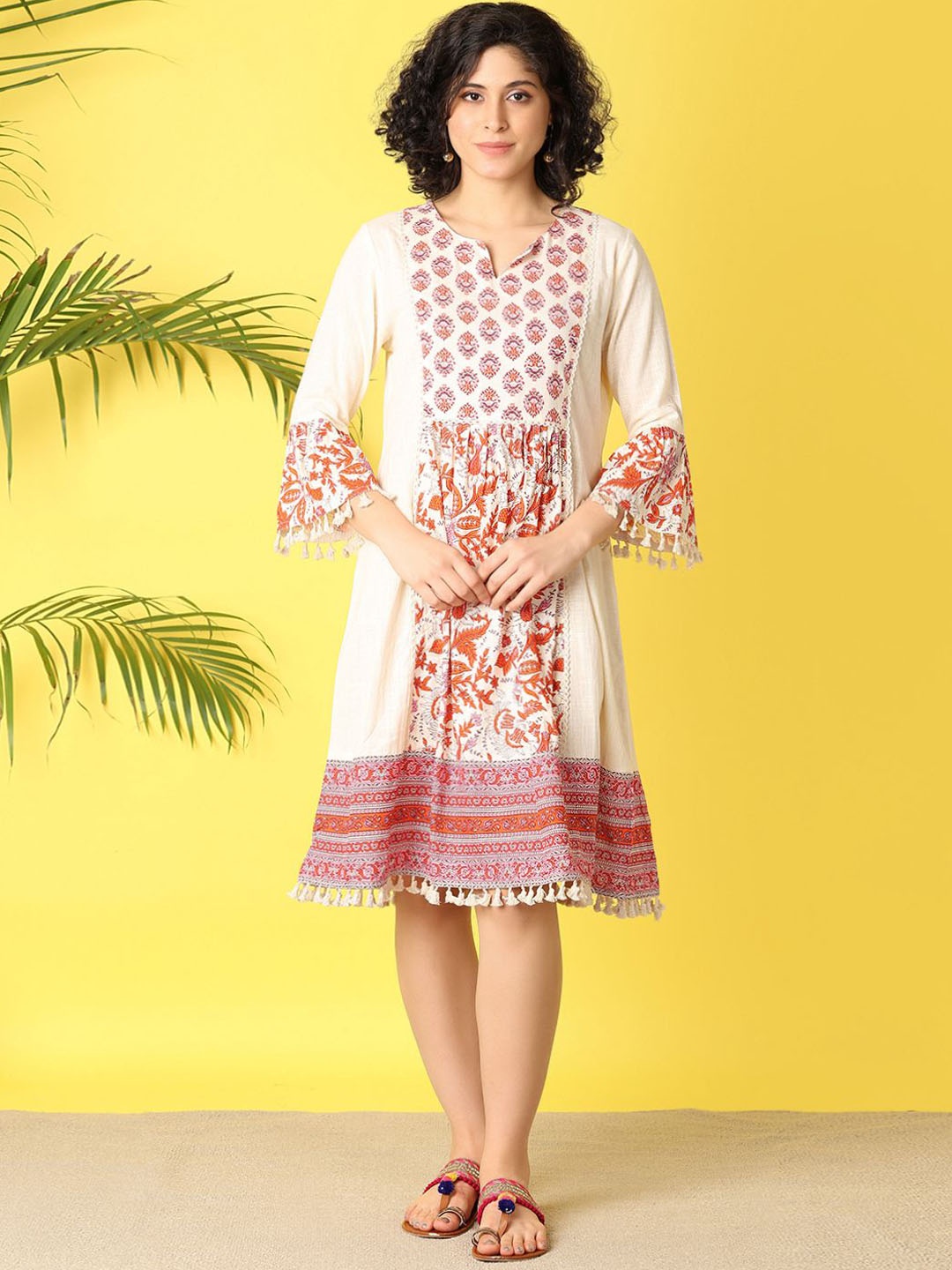 

UNLIMITED Ethnic Motifs Printed A-Line Dress, Beige