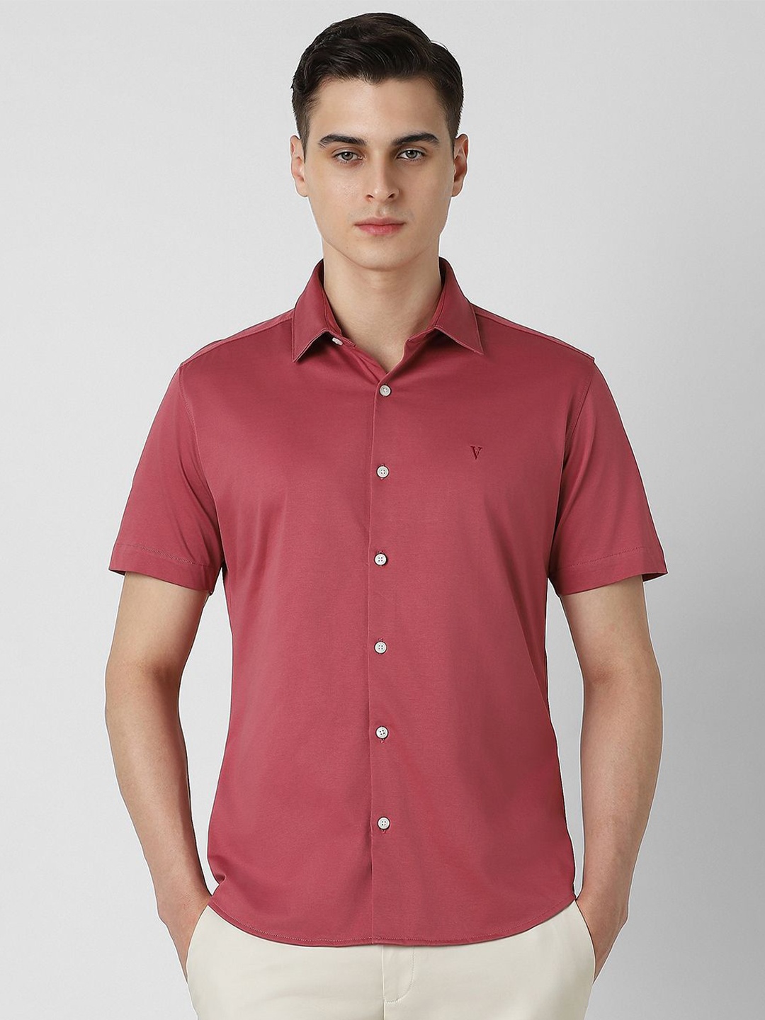 

Van Heusen Sport Men Spread Collar Solid Cotton Slim Fit Casual Shirt, Red