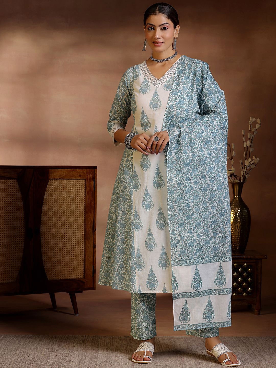 

Libas Floral Printed Panelled Pure Cotton A-Line Kurta with Trousers & Dupatta, Off white