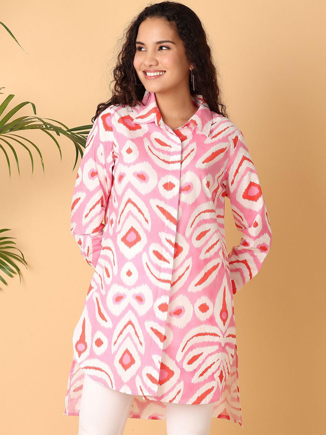 

UNLIMITED Abstract Printed Cuffed Sleeves Straight Shirt Style Kurti, Pink