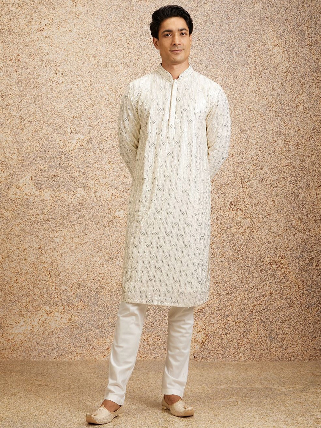 

Twamev Men Ethnic Motifs Embroidered Regular Sequinned Kurta with Churidar, White