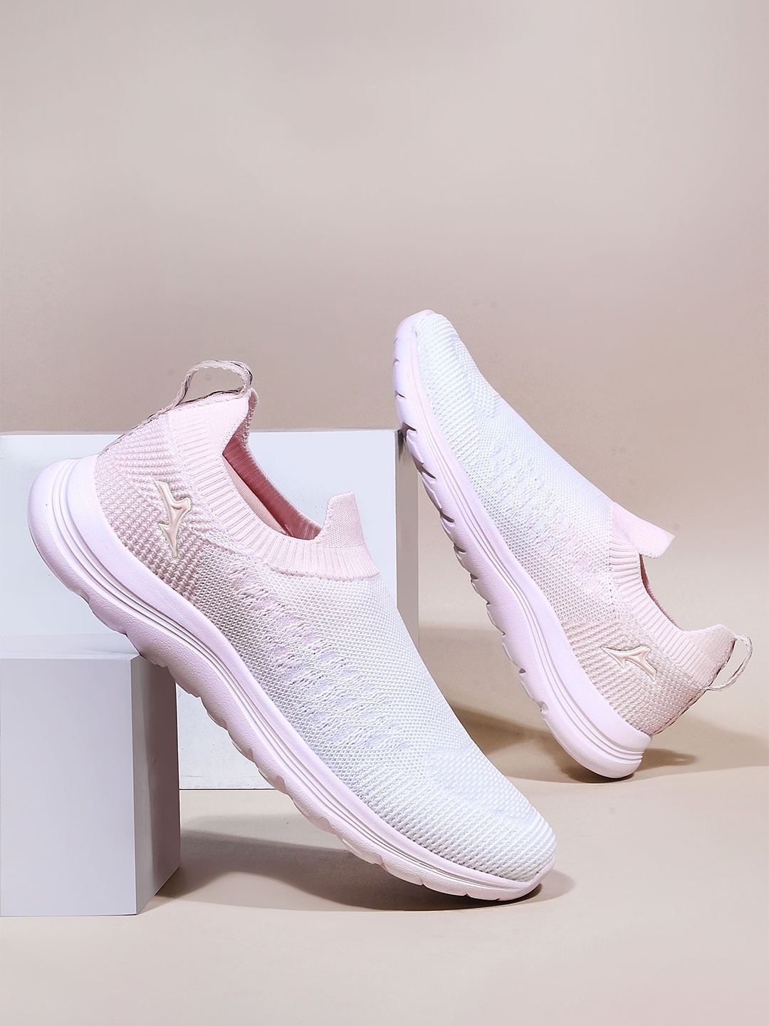 

ABROS Women Mesh Slip-On Running Shoes, Cream