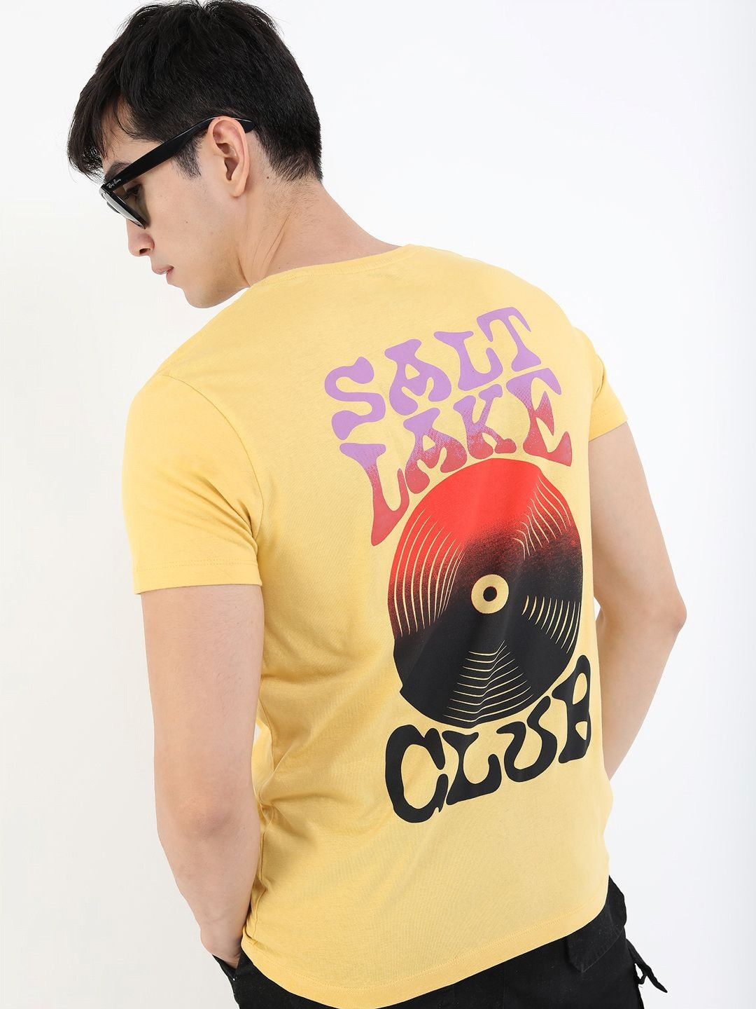 

HIGHLANDER Men Sports Printed V-Neck Applique Slim Fit T-shirt, Yellow