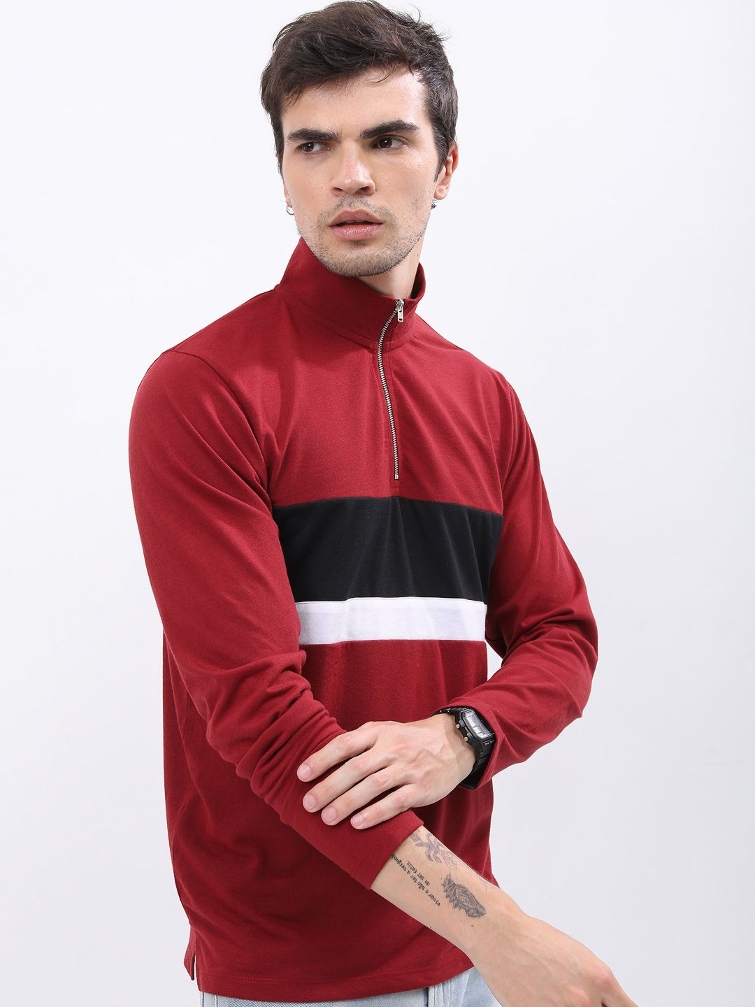 

HIGHLANDER Men Striped High Neck T-shirt, Maroon