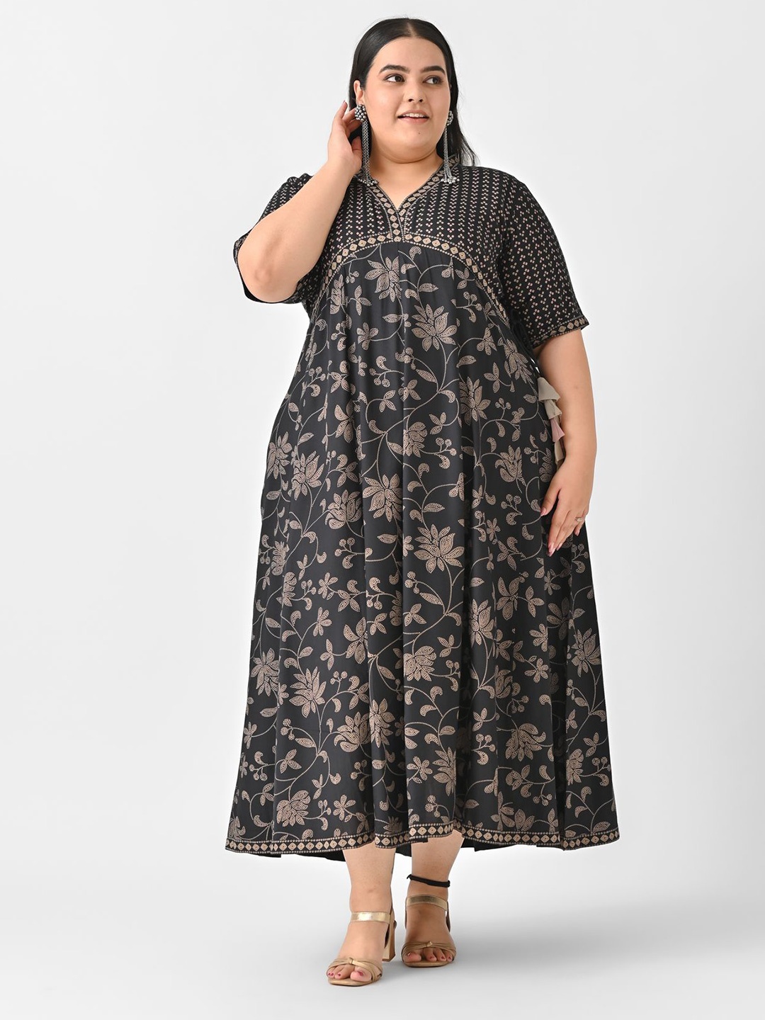 

Shape of me by Rustorange Floral Print Fit & Flare Plus Size Maxi Dress, Black