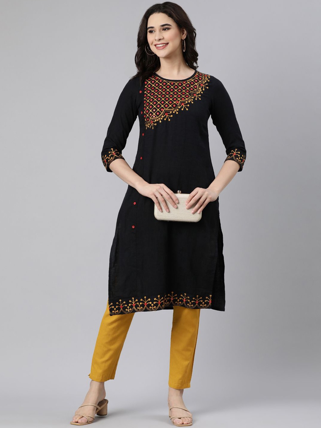 

Souchii Women Geometric Yoke Design Flared Sleeves Mirror Work Grandeur & Majestic Artwork Jacquard Kurta, Black