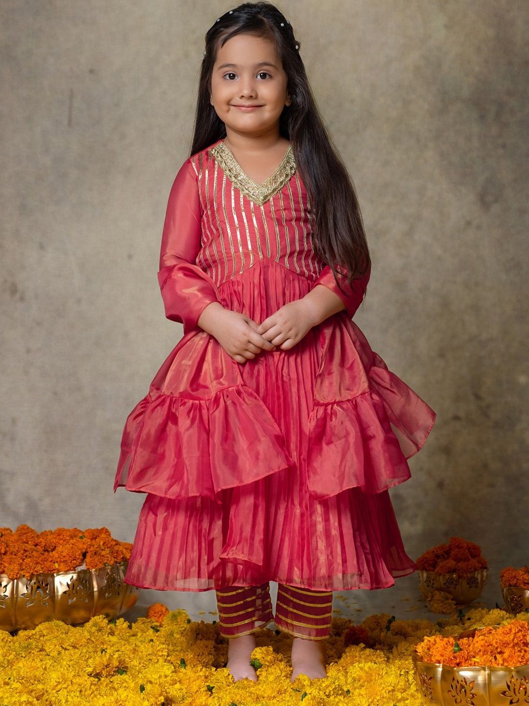 

Vivedkids Girls Yoke Design Gotta Patti Anarkali Kurta with Trousers, Pink