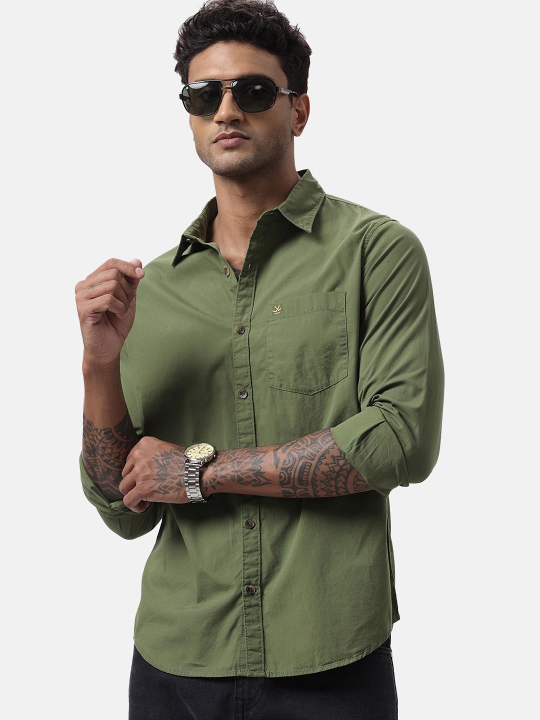 

WROGN Men Custom Spread Collar Solid Cotton Casual Shirt, Olive