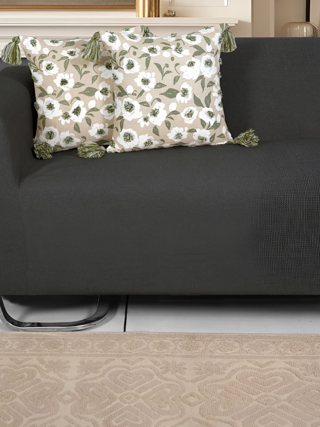 

Ode & Cleo Green & White 2 Pieces Floral Embroidered Square Cotton Cushion Covers