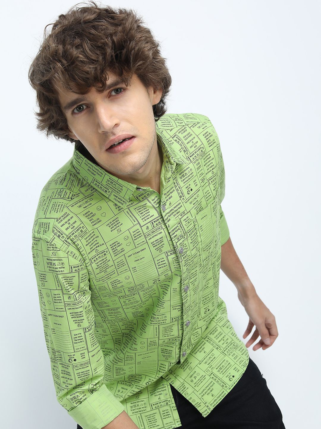 

HIGHLANDER Men Spread Collar Typography Printed Cotton Slim Fit Casual Shirt, Green