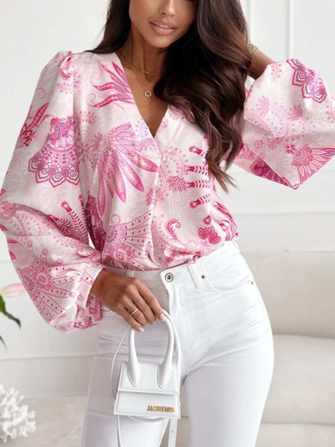 

LULU & SKY Women Floral Printed V-Neck Top, Pink