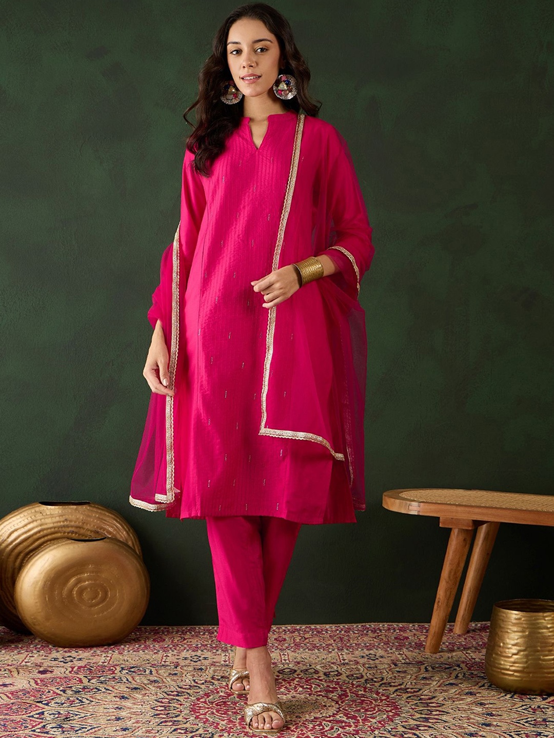 

Sangria Embroidered Pure Cotton Kurta Set With Dupatta, Fuchsia