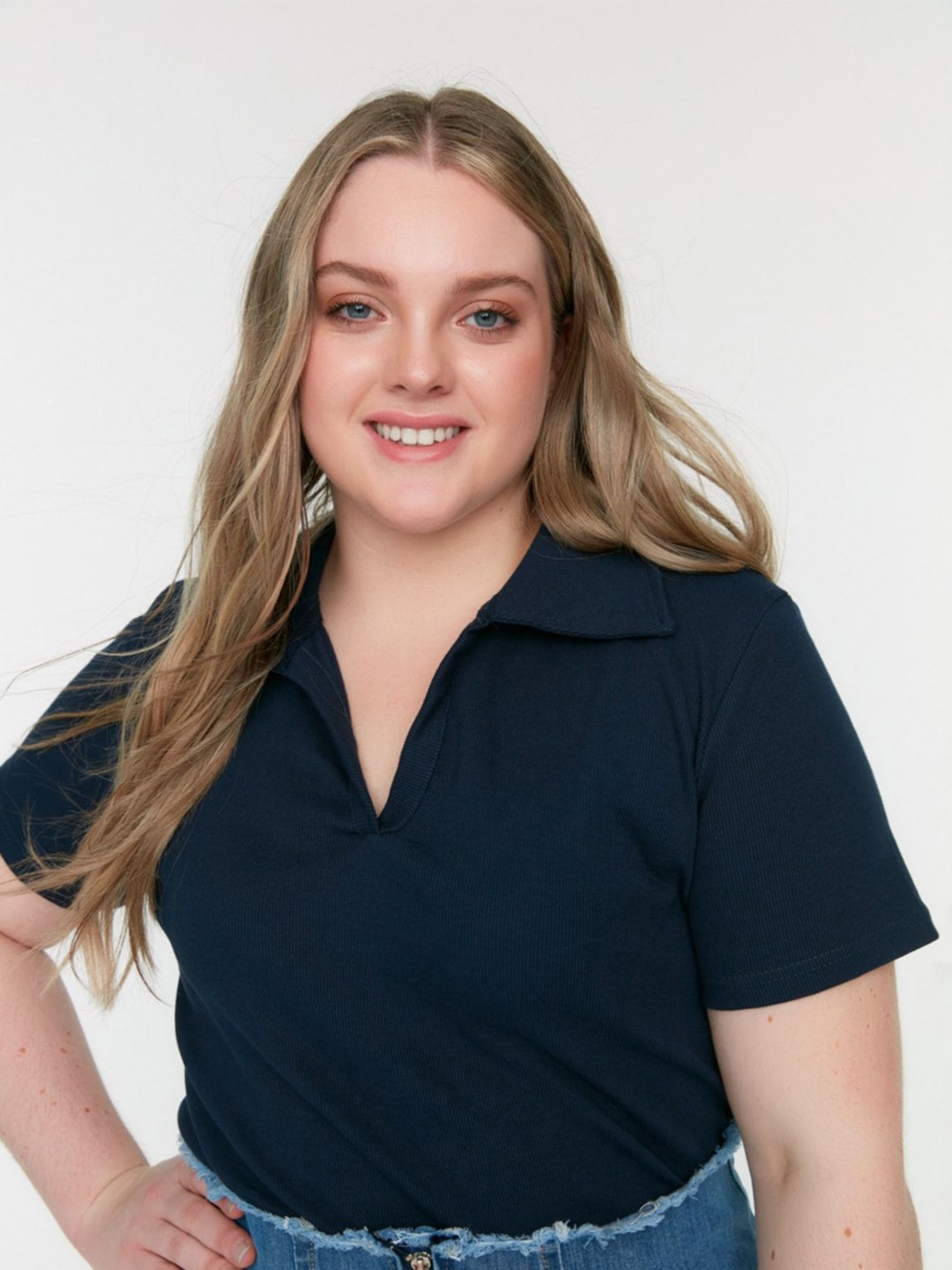 

Trendyol Women Solid Shirt Collar Cotton Top, Navy blue
