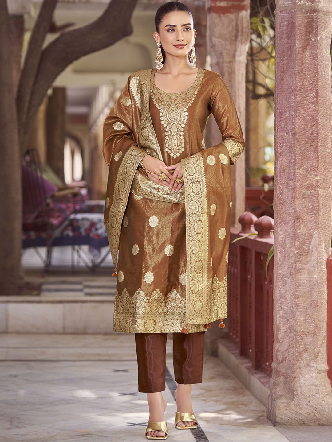 

Shaily Ethnic Motifs Woven Design Kurta with Trousers & Dupatta, Rust