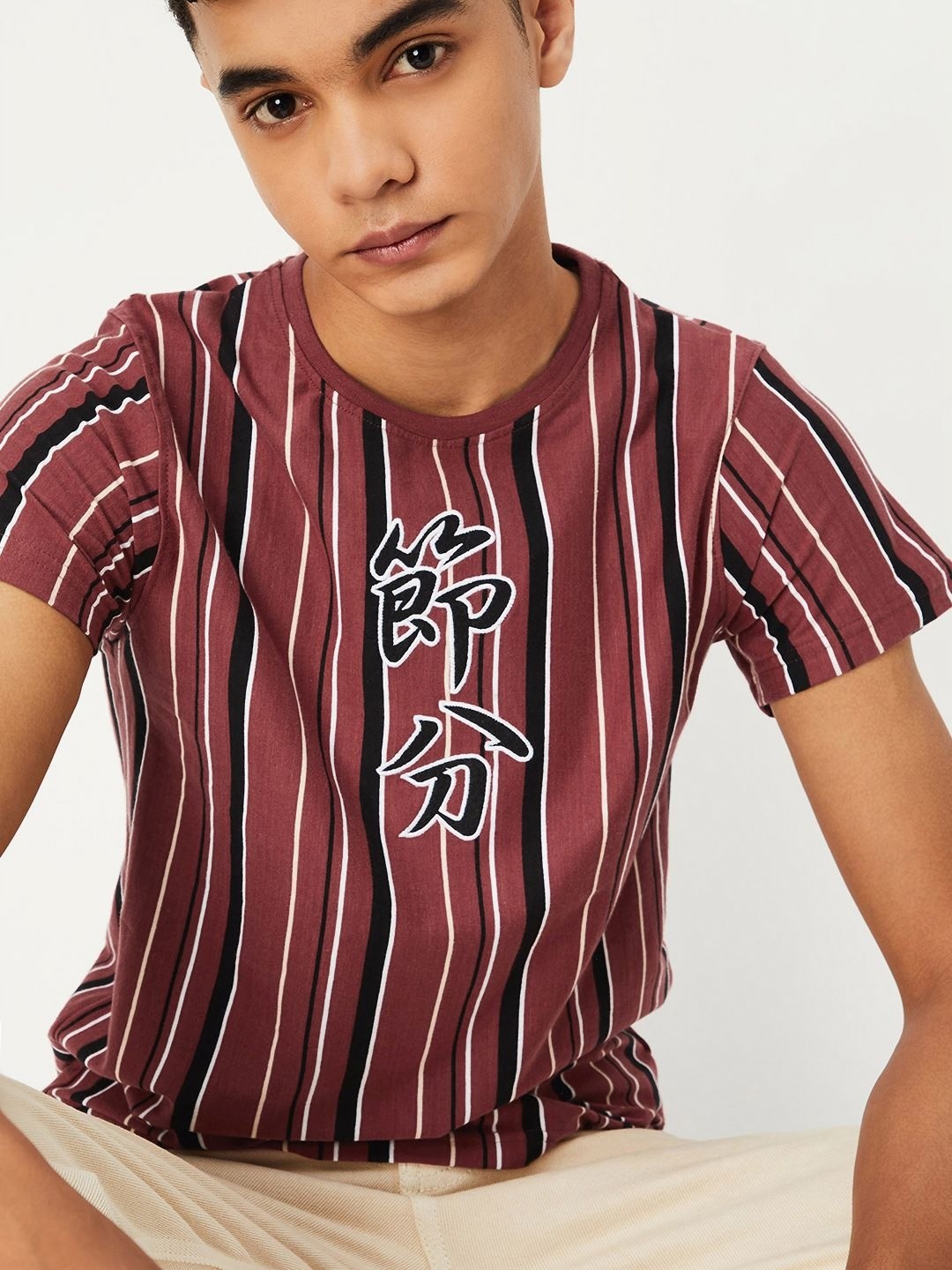 

max Boys Striped Extended Sleeves Raw Edge T-shirt, Red