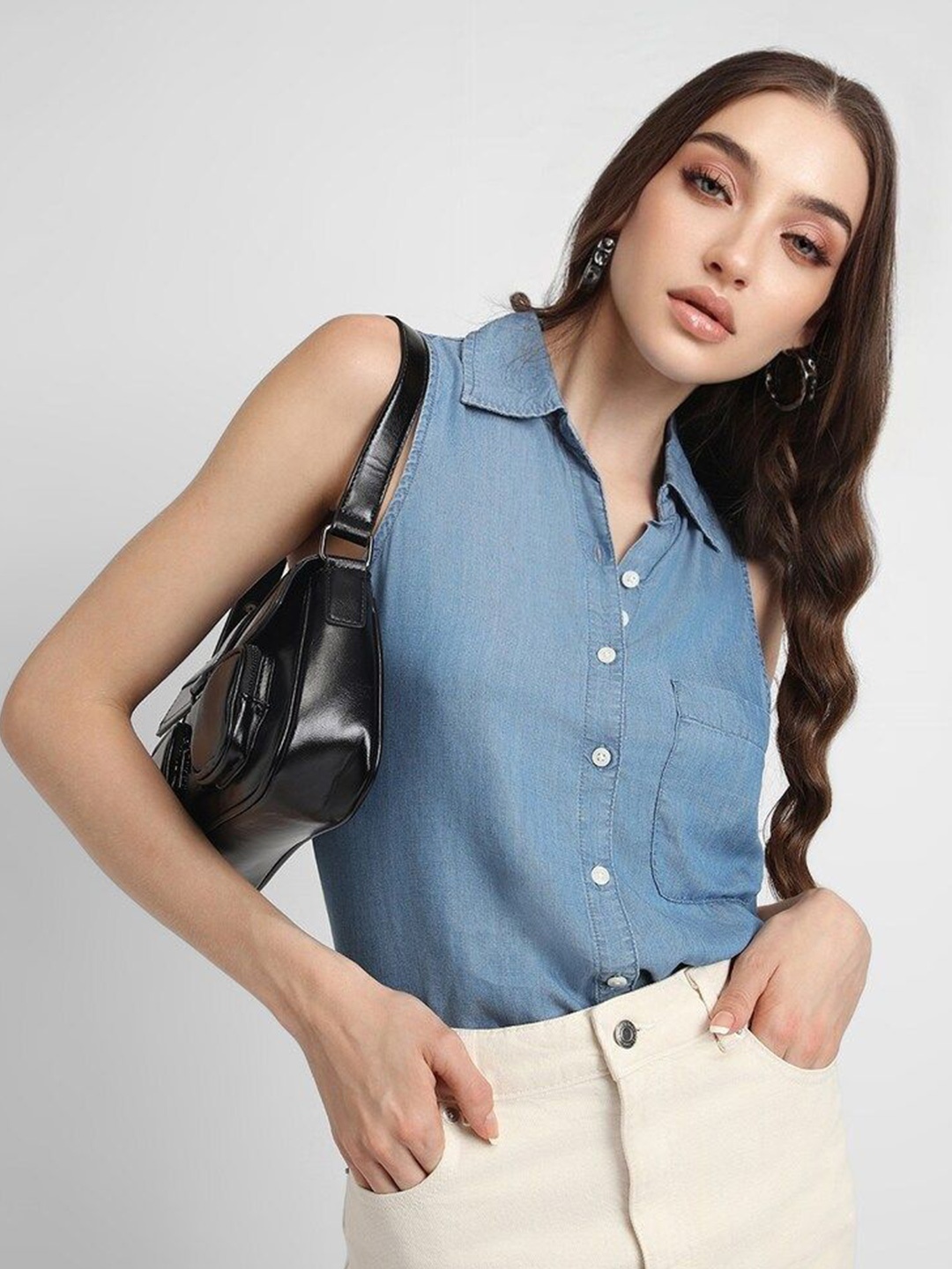

FOREVER 21 Women Spread Collar Solid Casual Shirt, Blue
