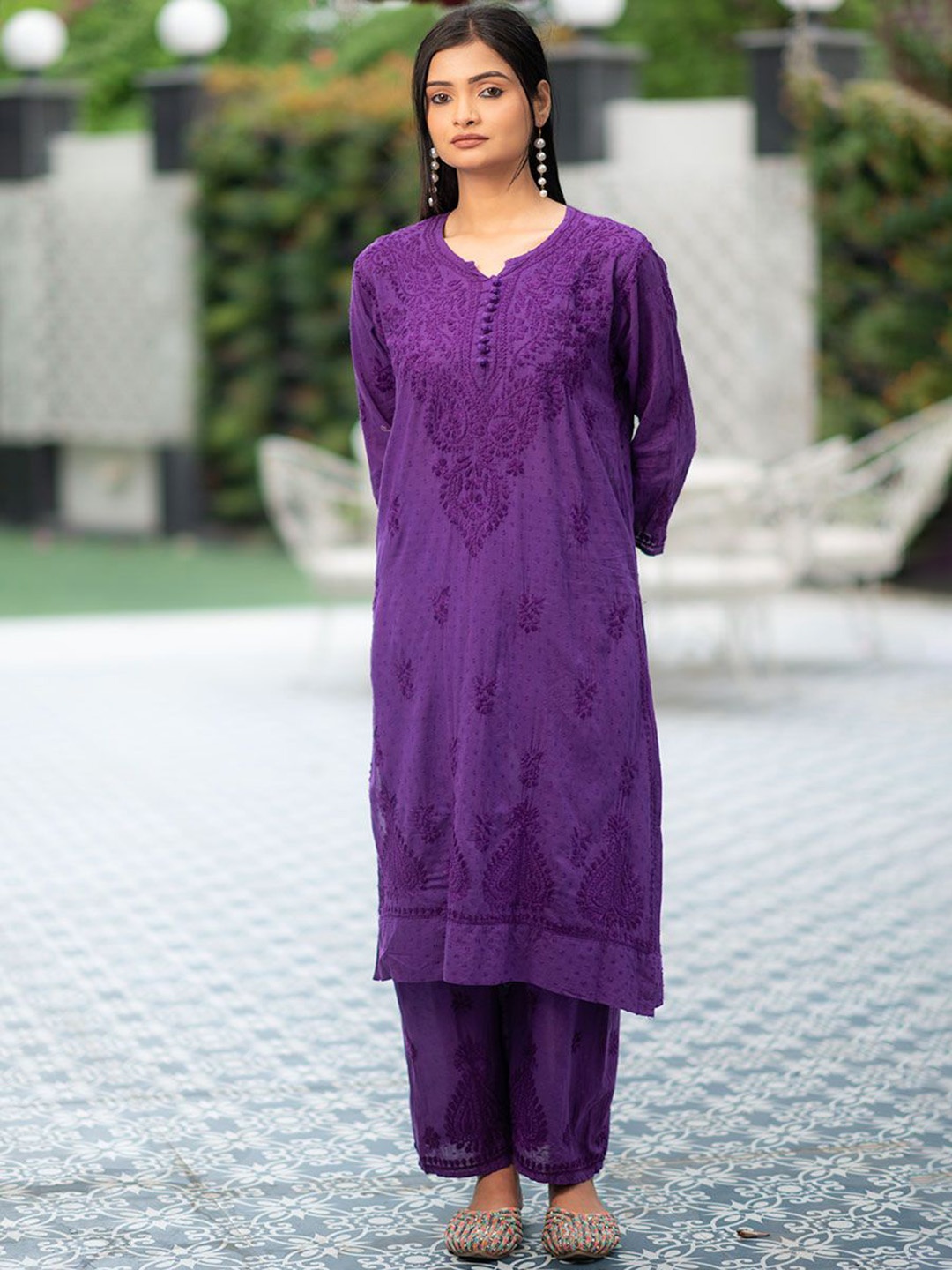 

Rangreza Ethnic Women Floral Embroidered Regular Chikankari Pure Cotton Kurta with Palazzos, Purple