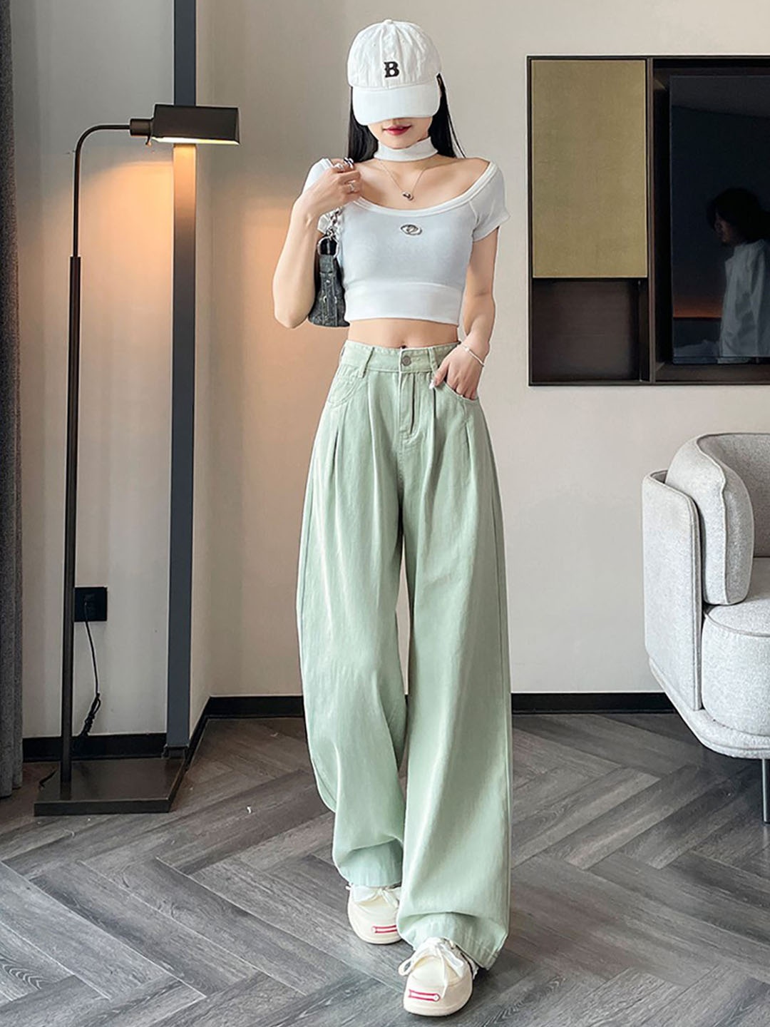 

StyleCast x Revolte Women Wide Leg Low Distress Heavy Fade Jeans, Green