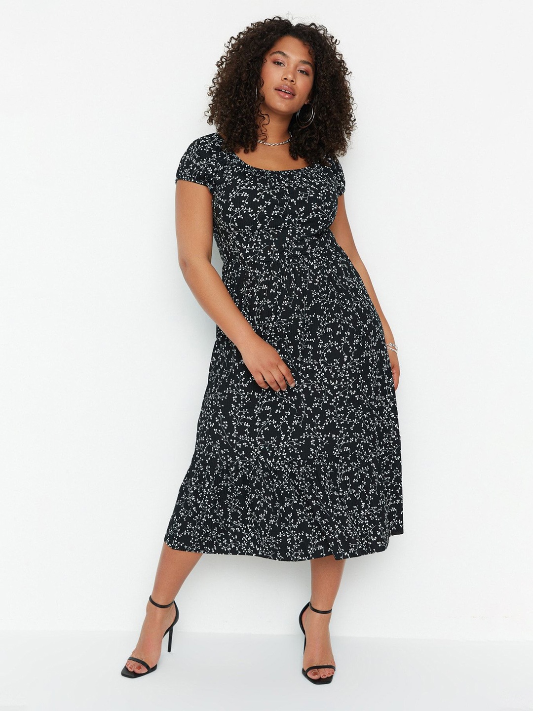 

Trendyol Floral Print A-Line Midi Dress, Na