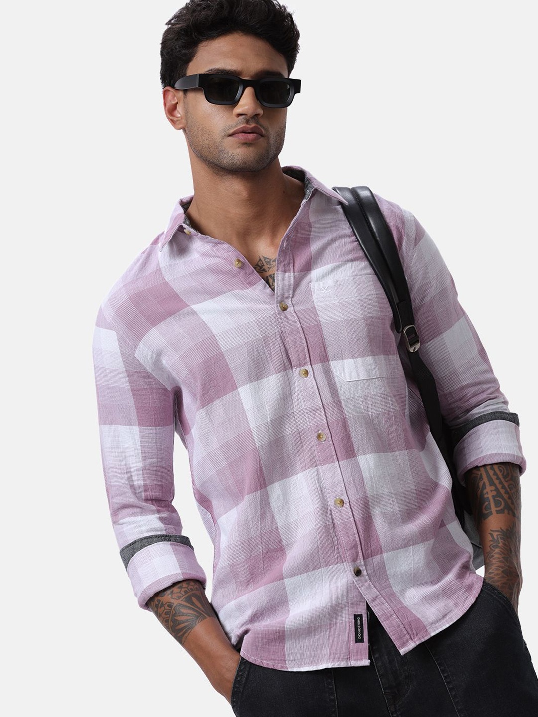 

WROGN Men Custom Spread Collar Checked Cotton Slim Fit Casual Shirt, Pink