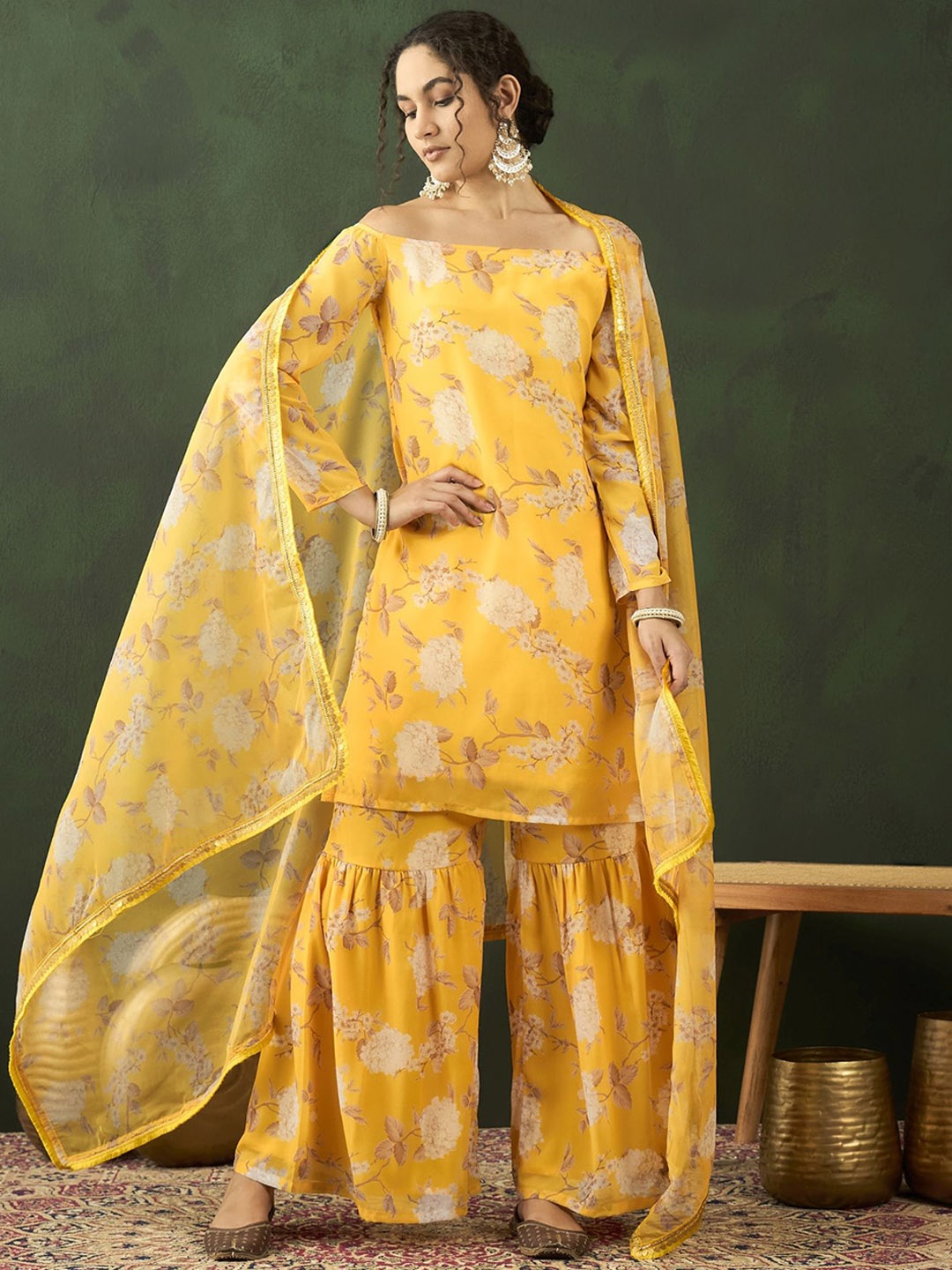 

Sangria Floral Printed Kurta With Sharara & Dupatta, Yellow