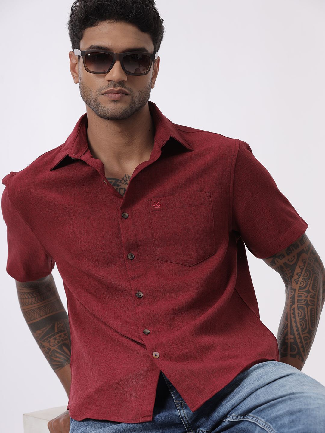 

WROGN Men Custom Spread Collar Solid Casual Shirt, Maroon