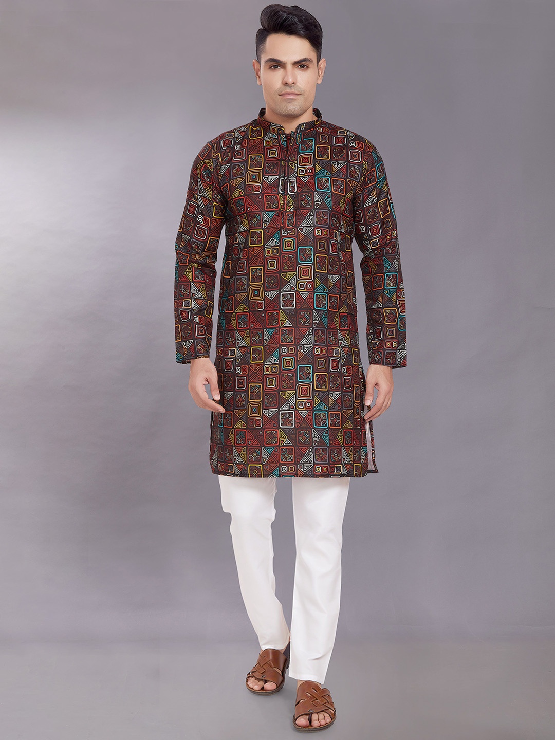 

DIVISIVE Men Floral Printed Thread Work Kurta, Multi