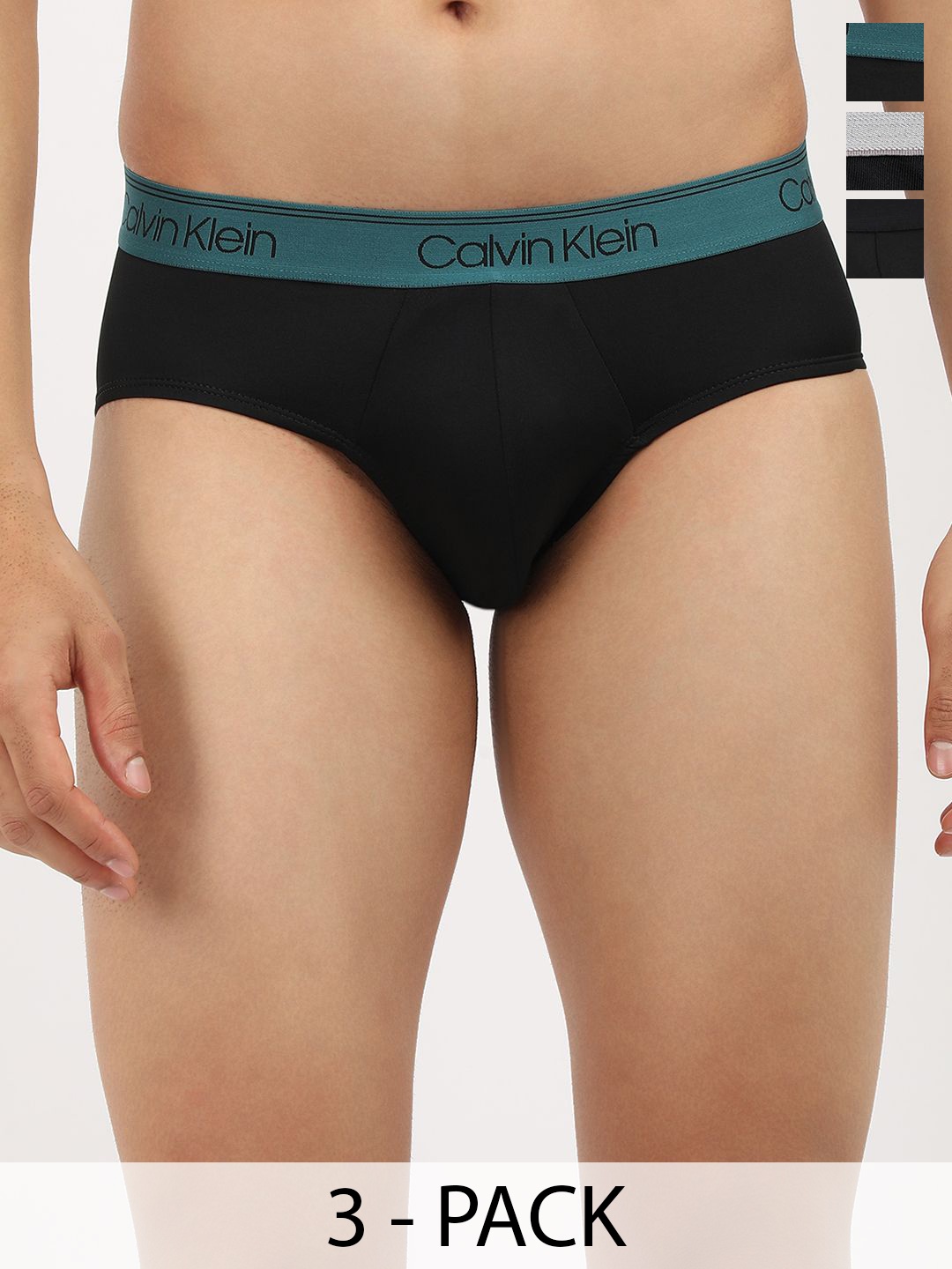 

Calvin Klein Underwear Pack Of 3 Mid-Rise Hipster Briefs NB2568Q7E, Black