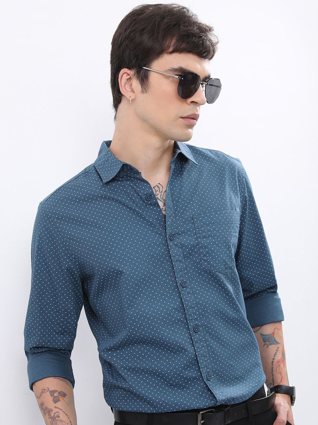 

HIGHLANDER Men Spread Collar Micro Ditsy Printed Cotton Slim Fit Casual Shirt, Teal