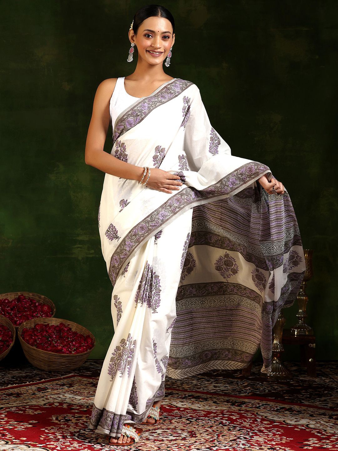 

Libas Floral Pure Cotton Saree, Off white