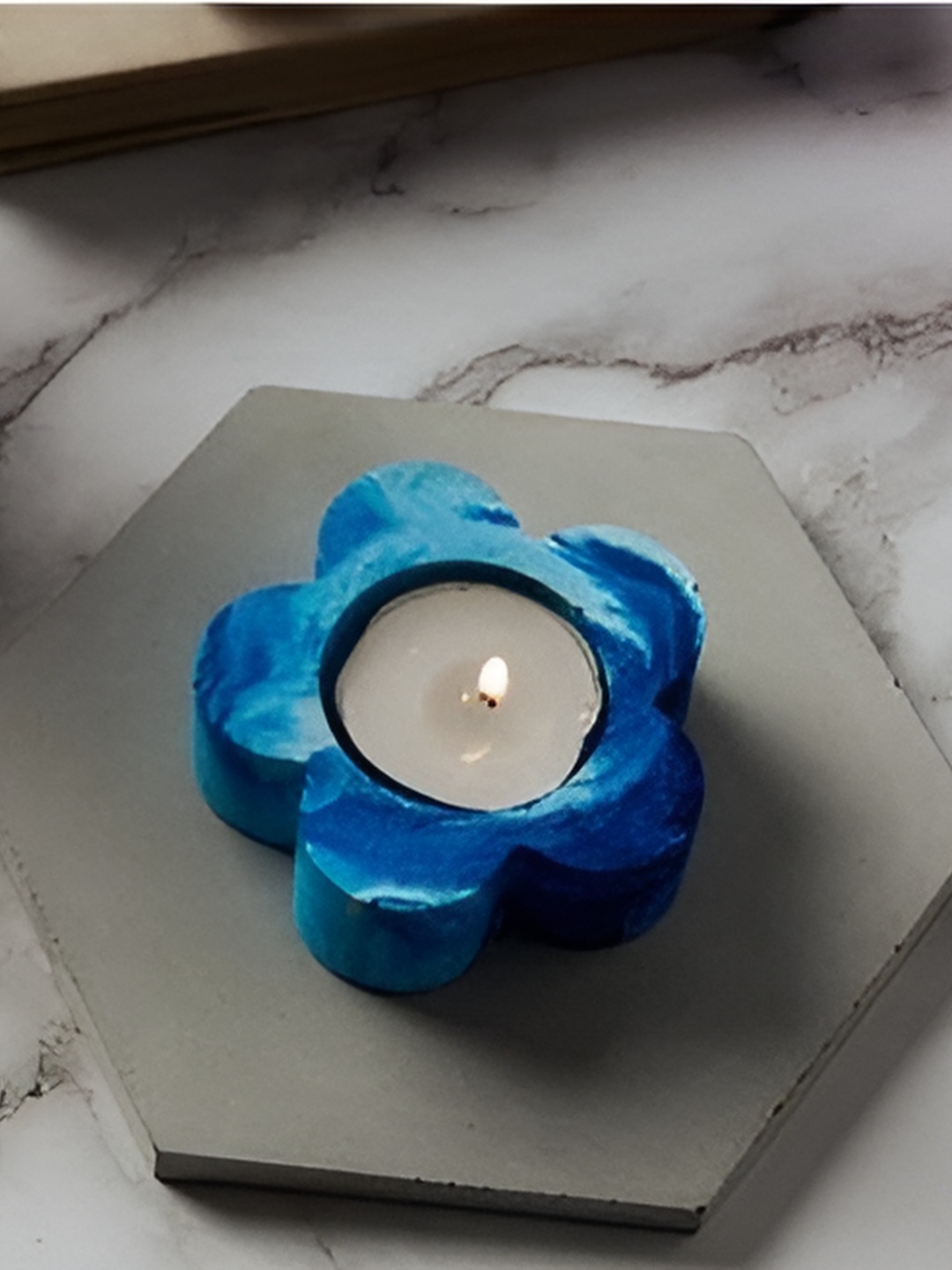 

Greyt Blue & White Printed Stoneware Candle Holder