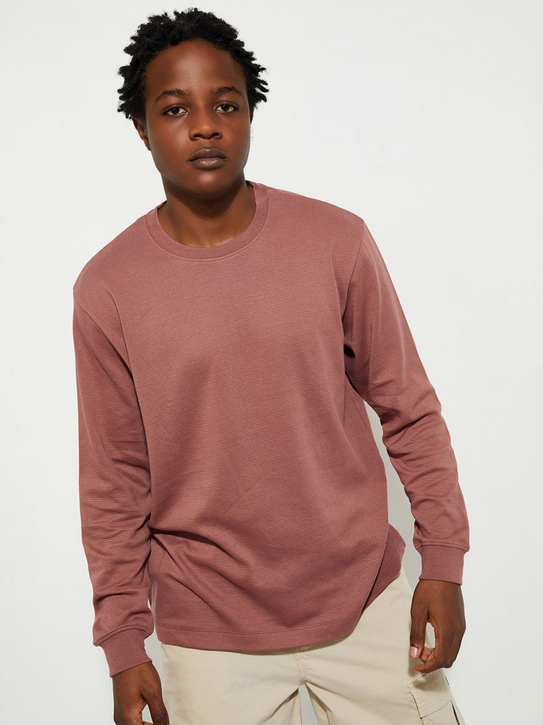 

max URB_N Men Regular Fit Textured T-shirt, Pink