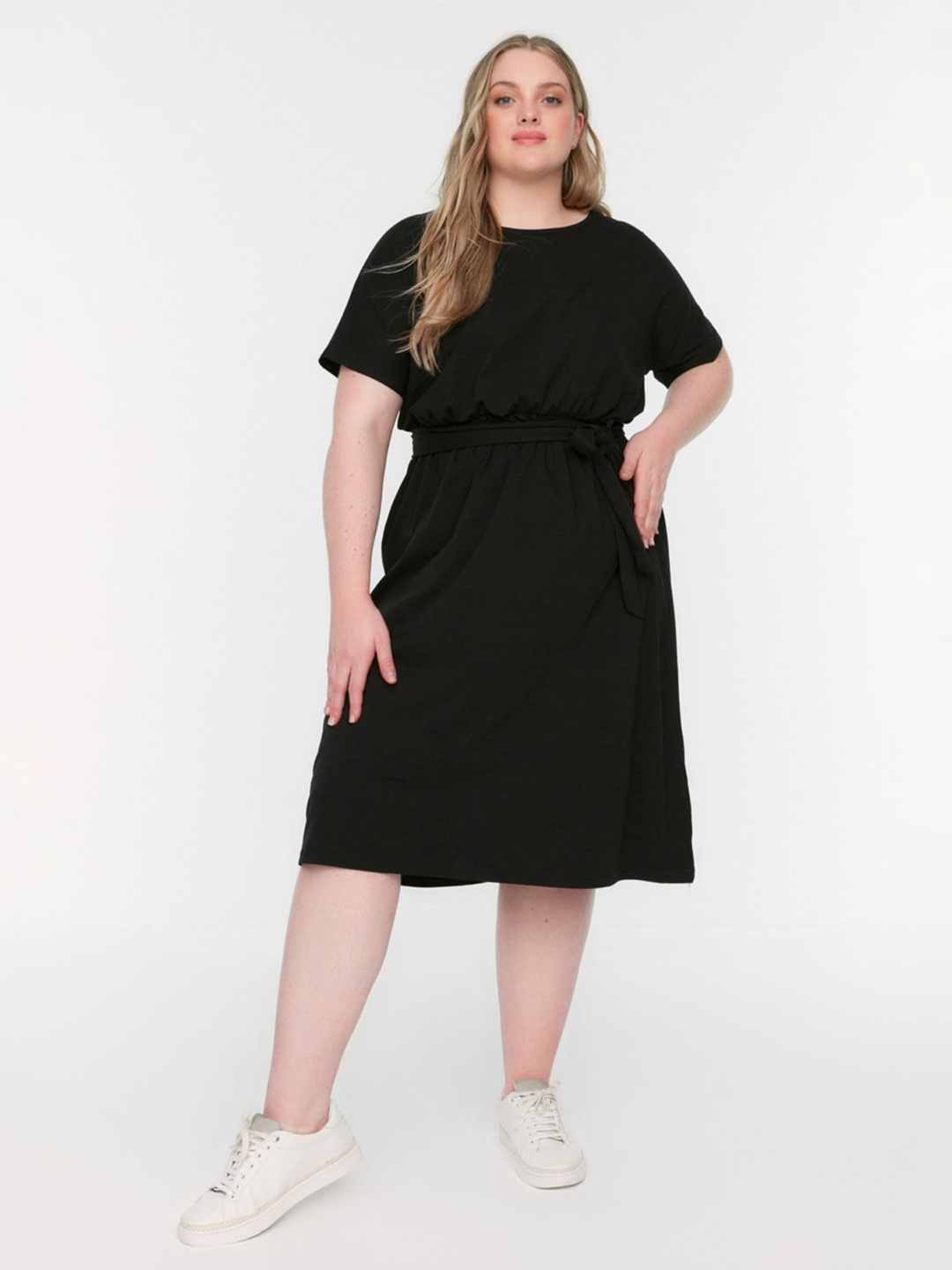 

Trendyol Fit & Flare Dress, Na