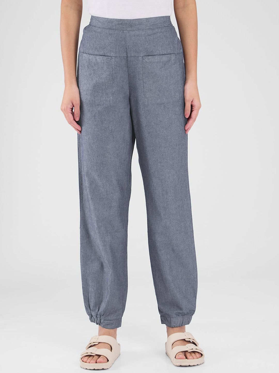 

Mystere Paris Mid-Rise Straight Lounge Pants, Charcoal