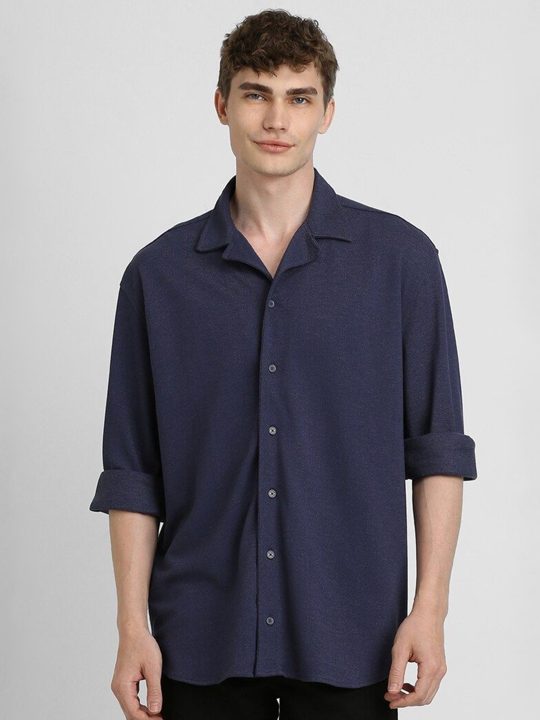 

FOREVER 21 Men Cuban Collar Solid Cotton Casual Shirt, Navy blue