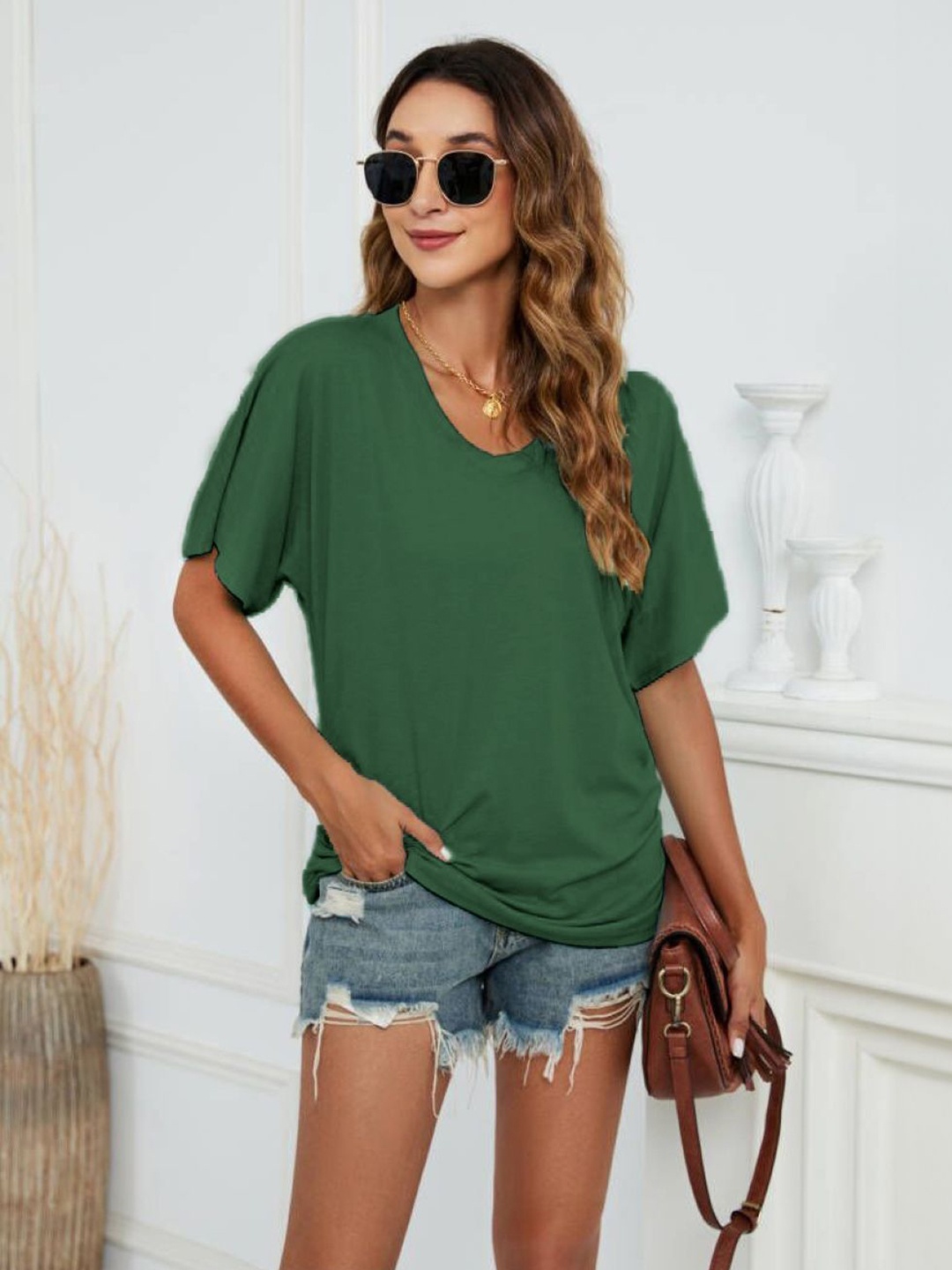 

StyleCast Women Solid Round Neck Top, Green
