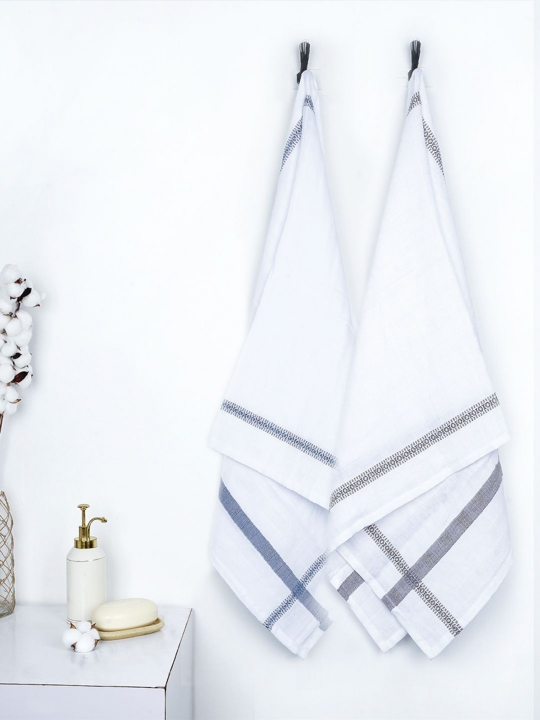 

Thirsty Towel Blue & Grey 2 Cotton 200 GSM Bath Towel