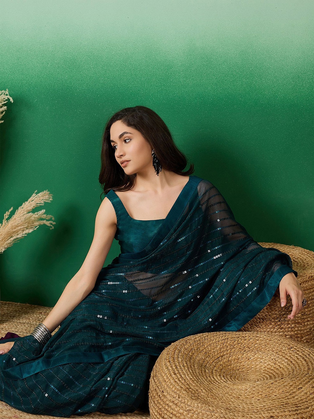 

Sangria Embellished Sarees, Teal