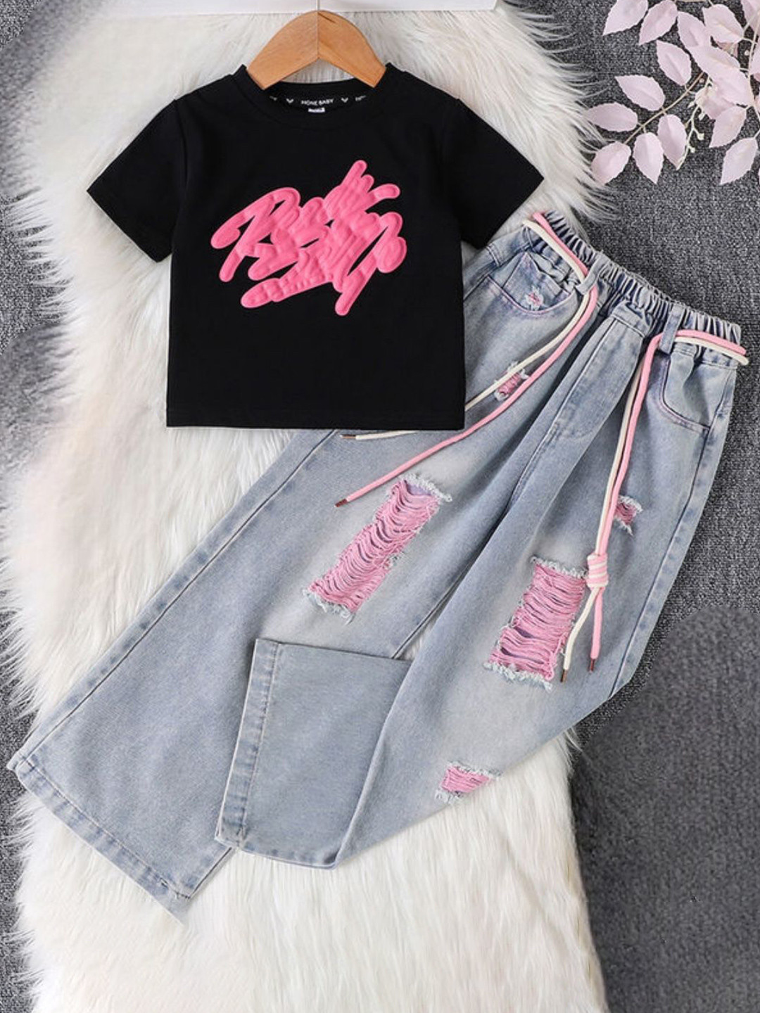 

TrendyKid Girls T-shirt with Trousers, Pink