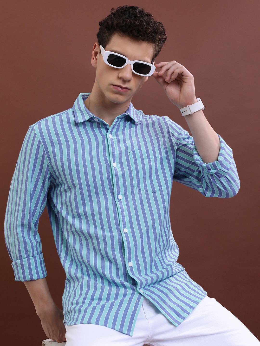 

HIGHLANDER Men Spread Collar Striped Cotton Slim Fit Casual Shirt, Blue