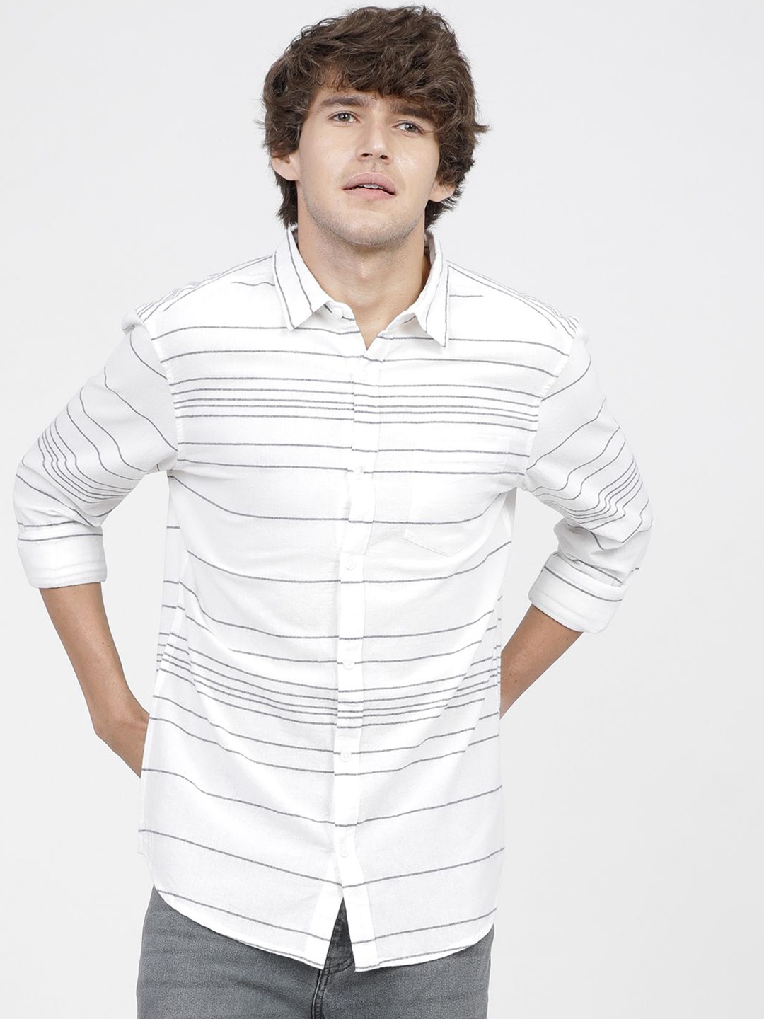 

HIGHLANDER Men Spread Collar Striped Cotton Slim Fit Casual Shirt, White