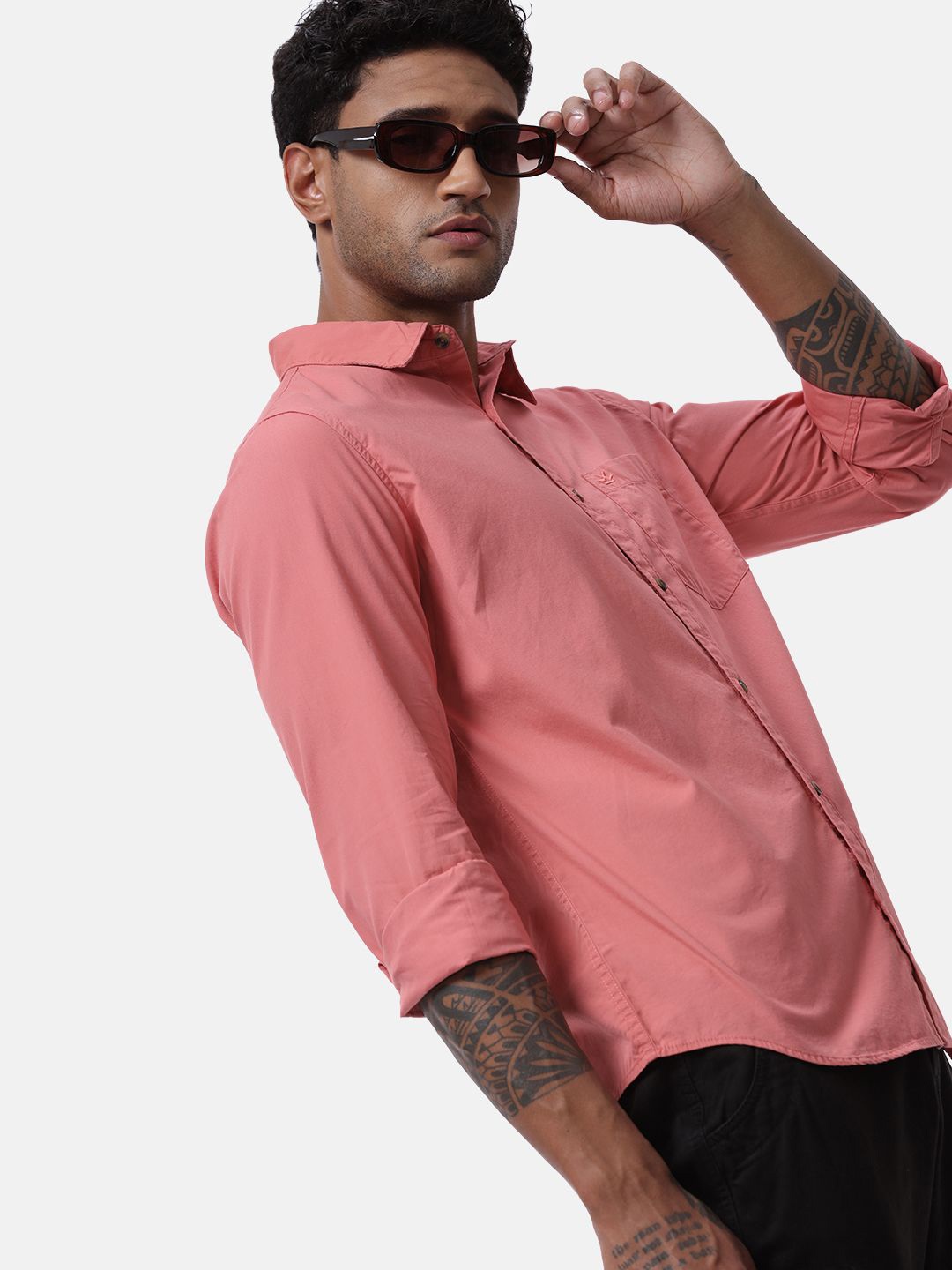 

WROGN Men Custom Spread Collar Solid Cotton Casual Shirt, Pink