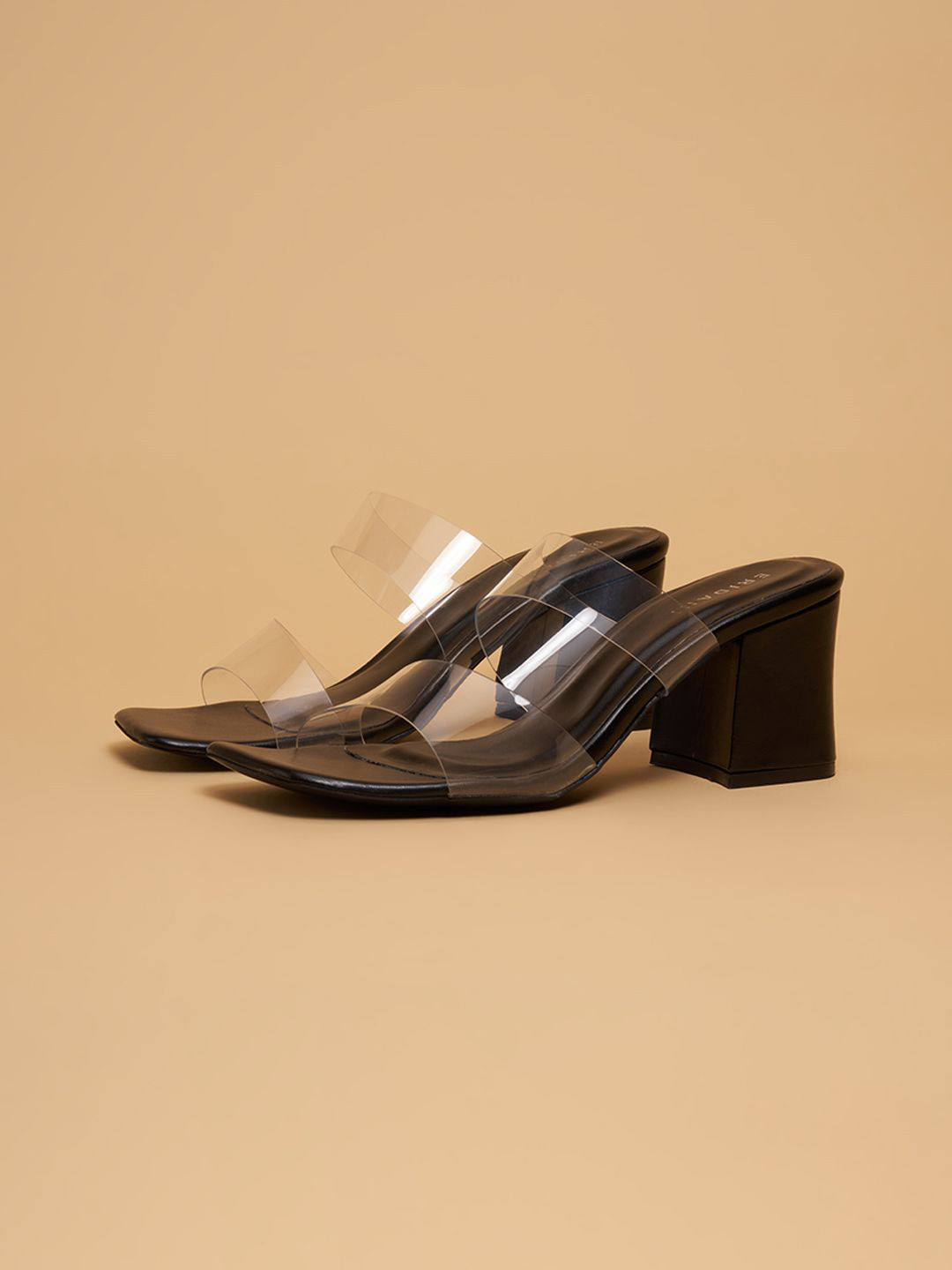 

ERIDANI Women Block Sandals, Black