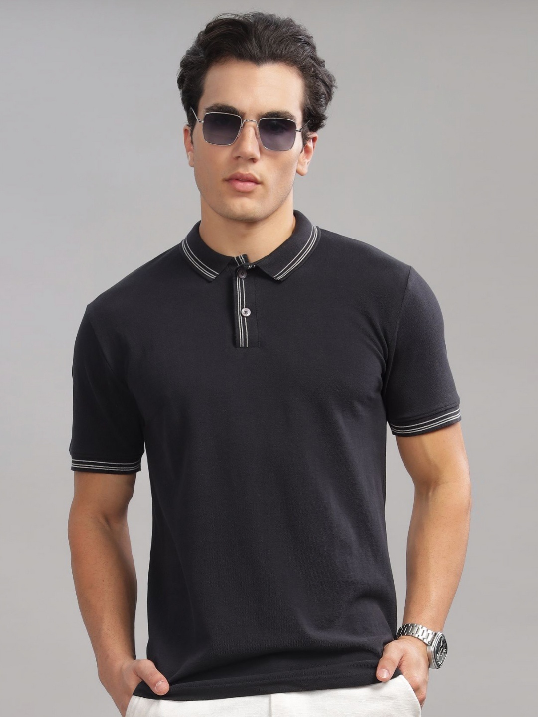 

ADRO Men Polo Collar Applique T-shirt, Black