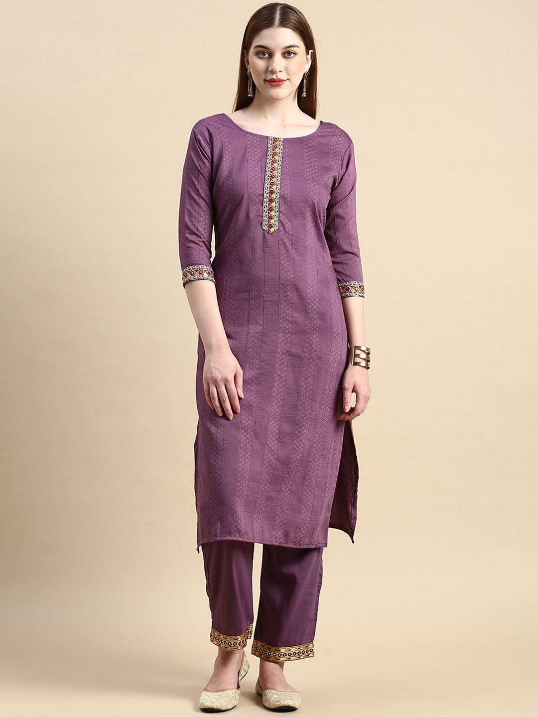 

GRANTH FASHION Women Printed Regular Kurti with Churidar, Purple